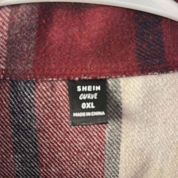 Women’s Maroon Shacket - Picture 4 of 4